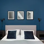 Artistic Zoliborz By Renters 아파트