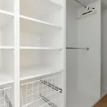 Artistic Zoliborz By Renters 바르샤바