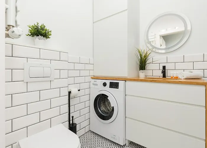 Artistic Zoliborz By Renters