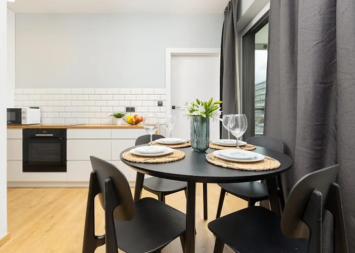 Lejlighed Artistic Zoliborz By Renters Warszawa