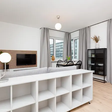 Lägenhet Artistic Zoliborz By Renters *